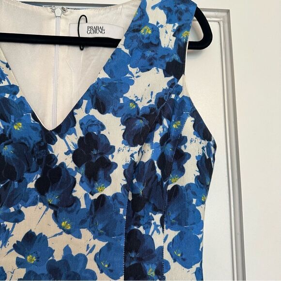 Prabal Gurung Blue and White Floral Sleeveless Dress - Size Medium. A-Line dress - Picture 8 of 10
